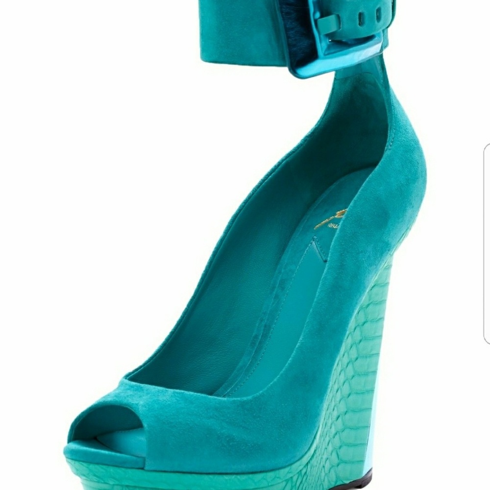 Brian atwood bf alouette turquoise peep toe